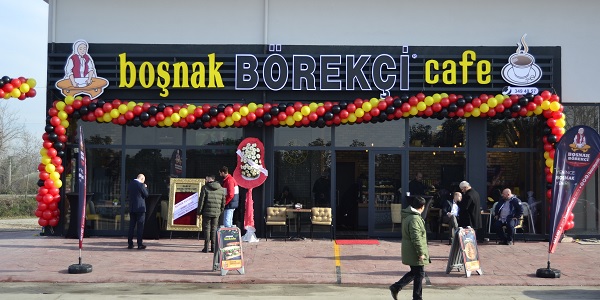 Boşnak Börekçi 52’nci şubesiyle Kullar’da