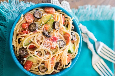 Spagetti Salatası Tarifi